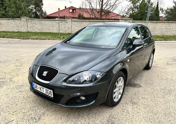 Seat Leon cena 22900 przebieg: 145000, rok produkcji 2011 z Bielsk Podlaski małe 352